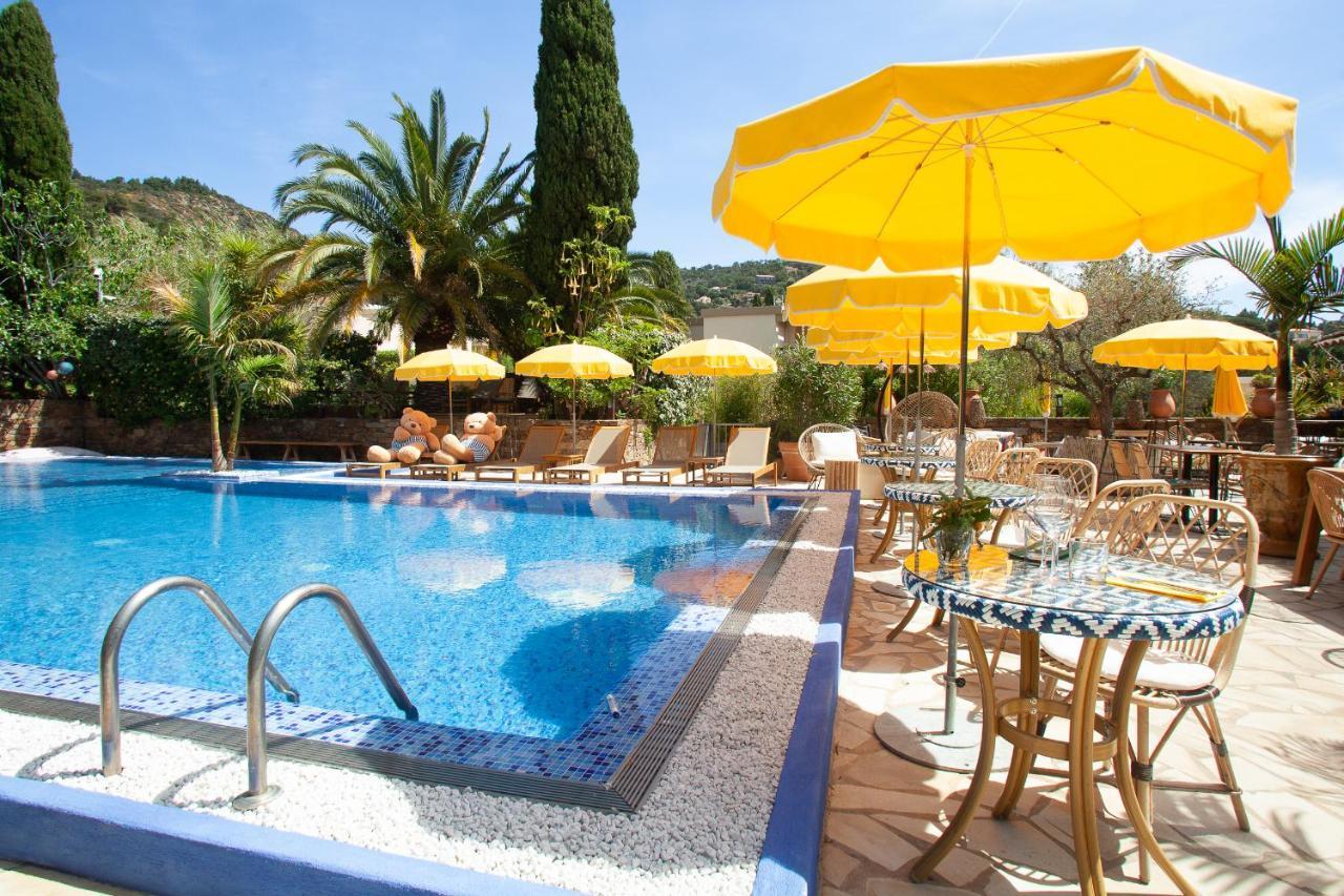 Hotel La Piscine Le Lavandou Luaran gambar