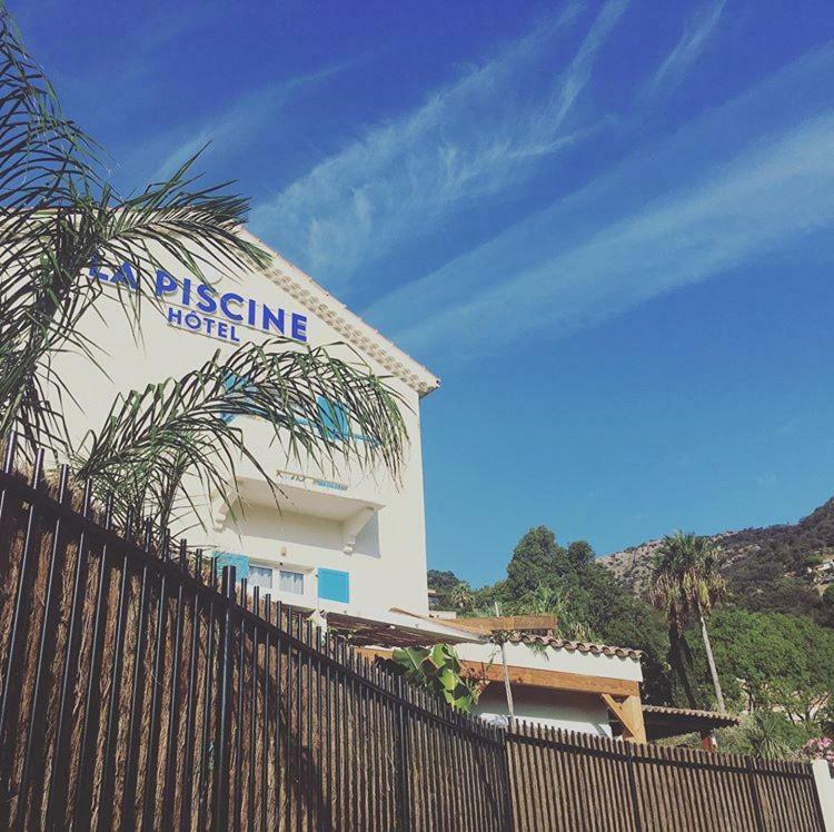 Hotel La Piscine Le Lavandou Luaran gambar
