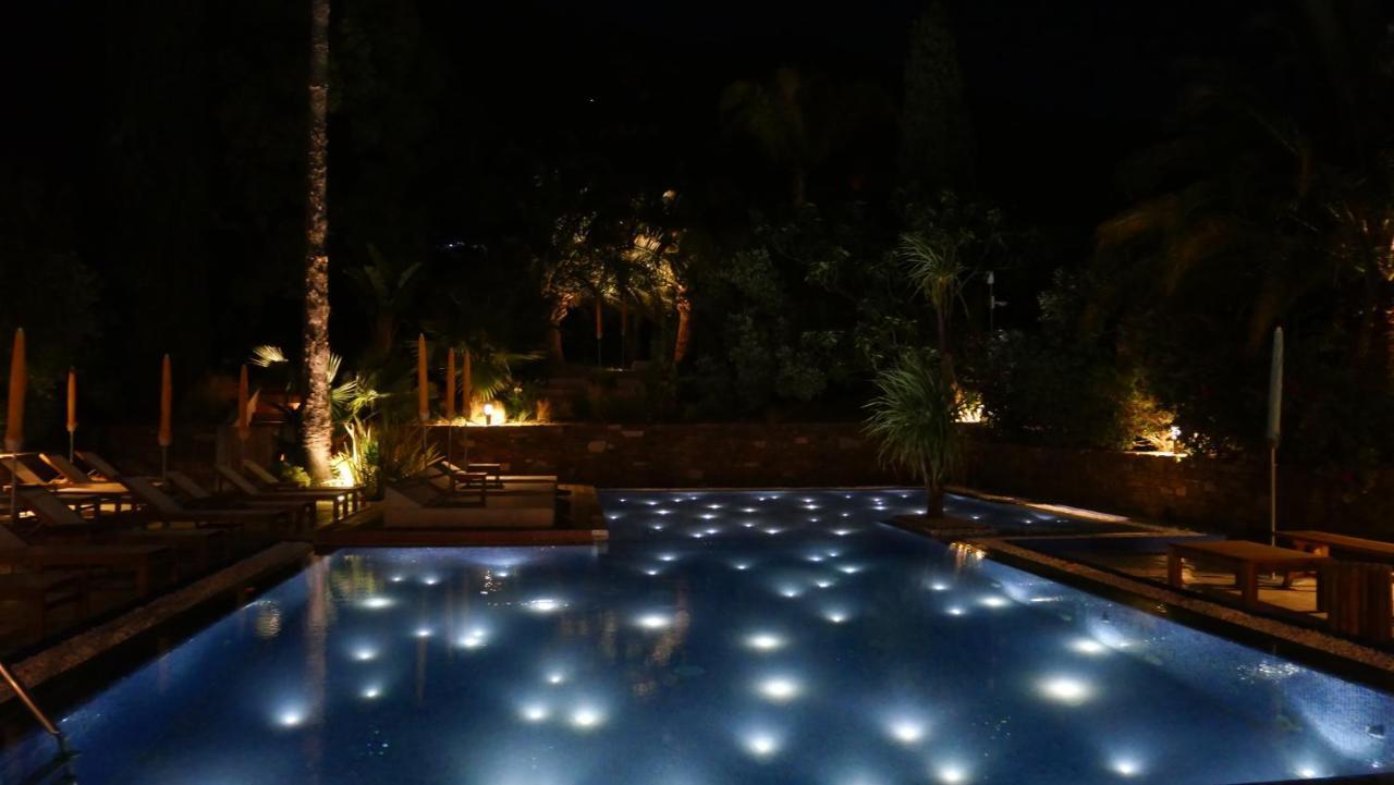 Hotel La Piscine Le Lavandou Luaran gambar